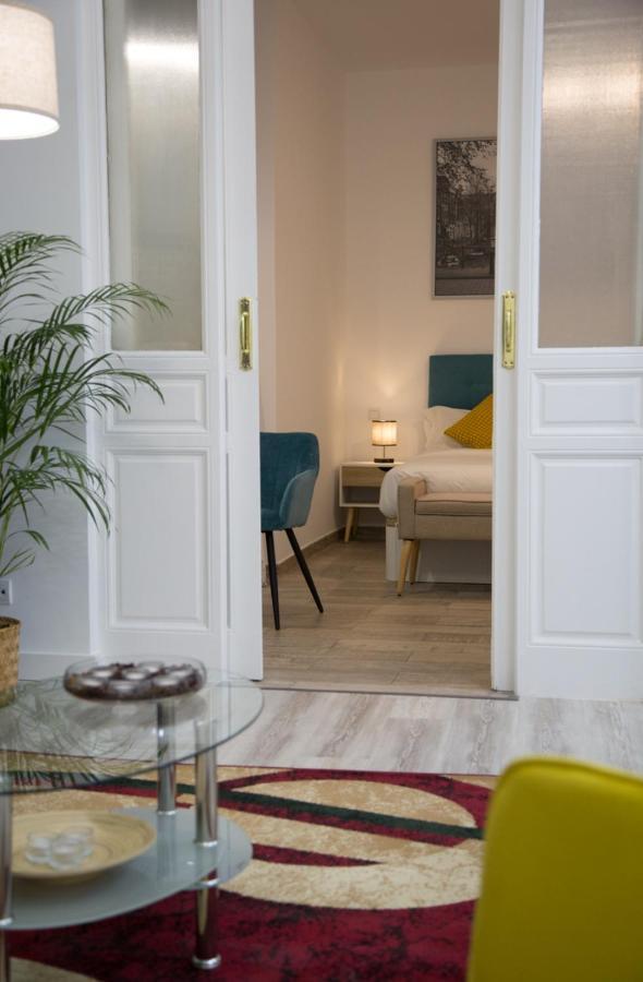 Apartment Lujosa En Cortes *